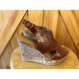 Maurices Women's Shoes Sz 6M Wedge Heel Brown Open Toe Business Casual